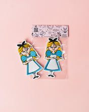 Cargar imagen en el visor de la galería, Parches Alice In Wonderland