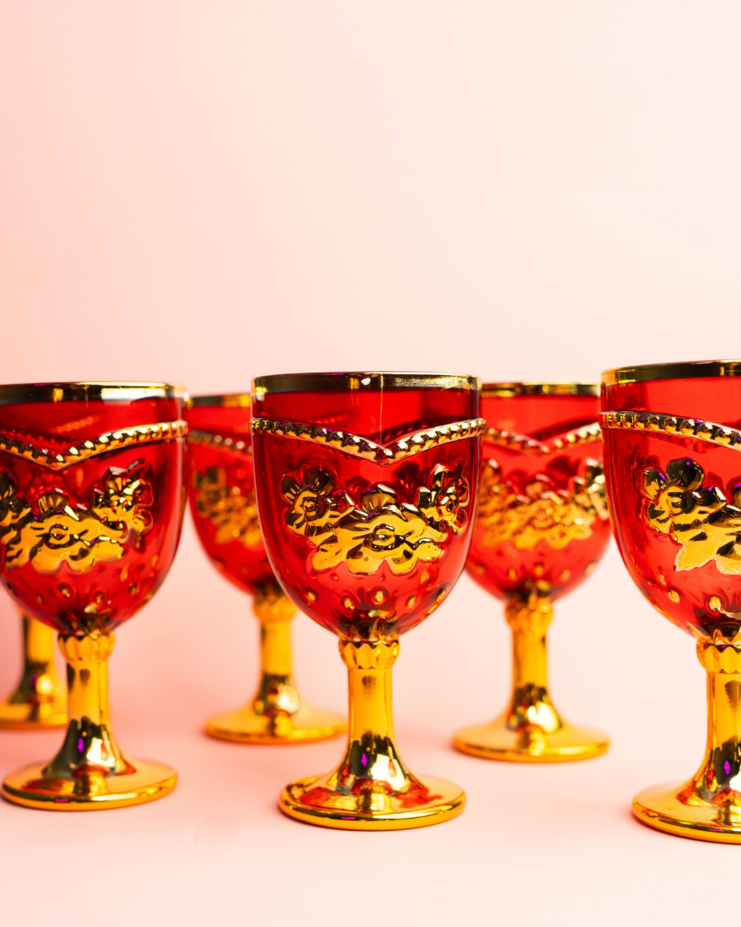 Set de copas vintage rojo