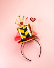 Cargar imagen en el visor de la galería, Mini Sombreros Wonderland
