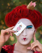 Cargar imagen en el visor de la galería, Juego de cartas &quot;Queen of Hearts&quot;
